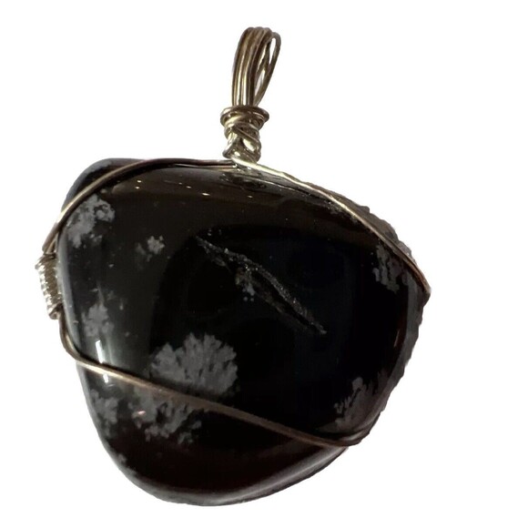 Black & Gray Snowflake Obsidian Pendant w/ Plastic Bracelet & Drop Earrings Set - Picture 10 of 16